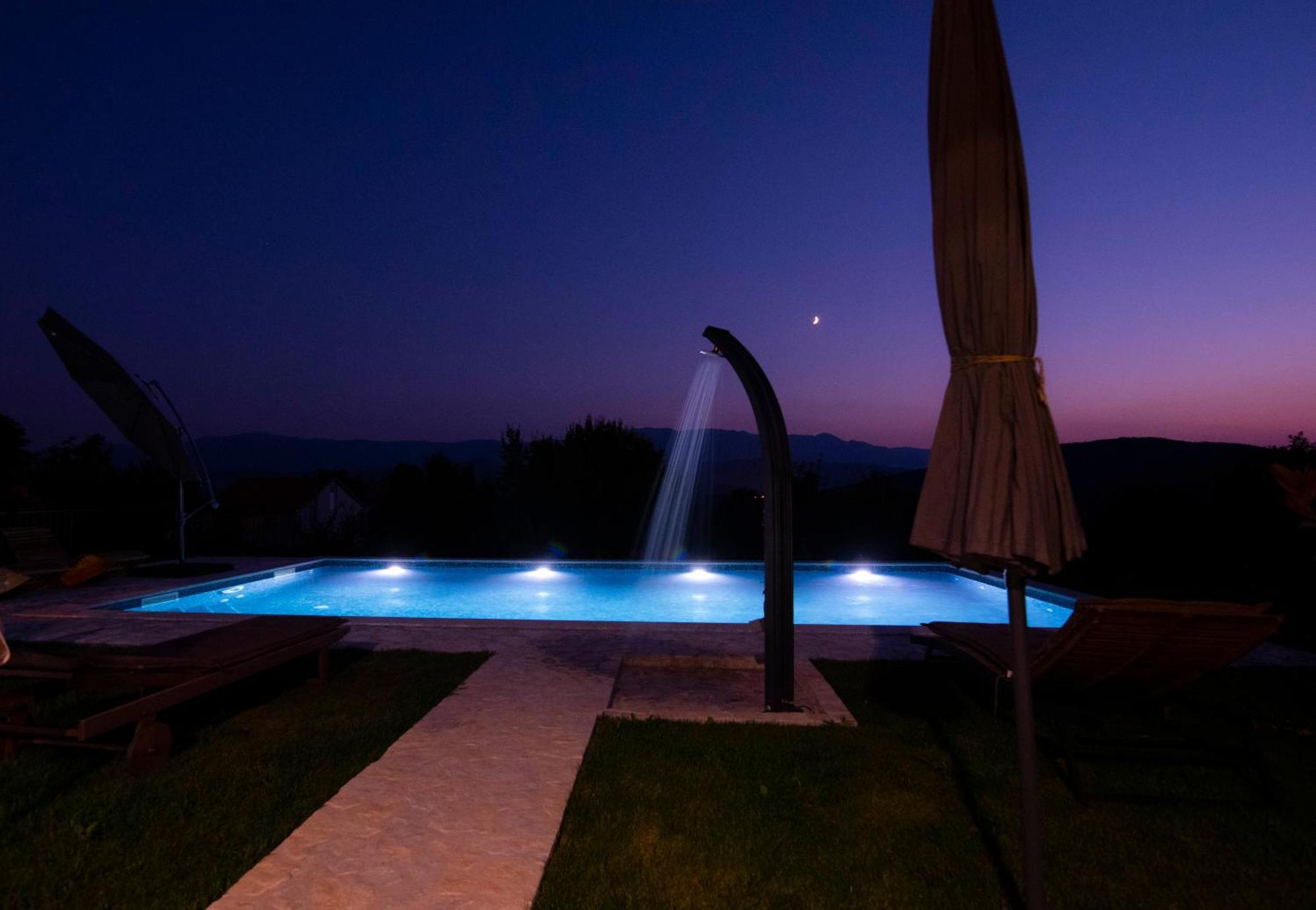 Villa Vita Trilj Buitenkant foto